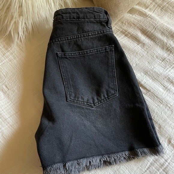 High rise black jean shorts - Picture 4 of 5